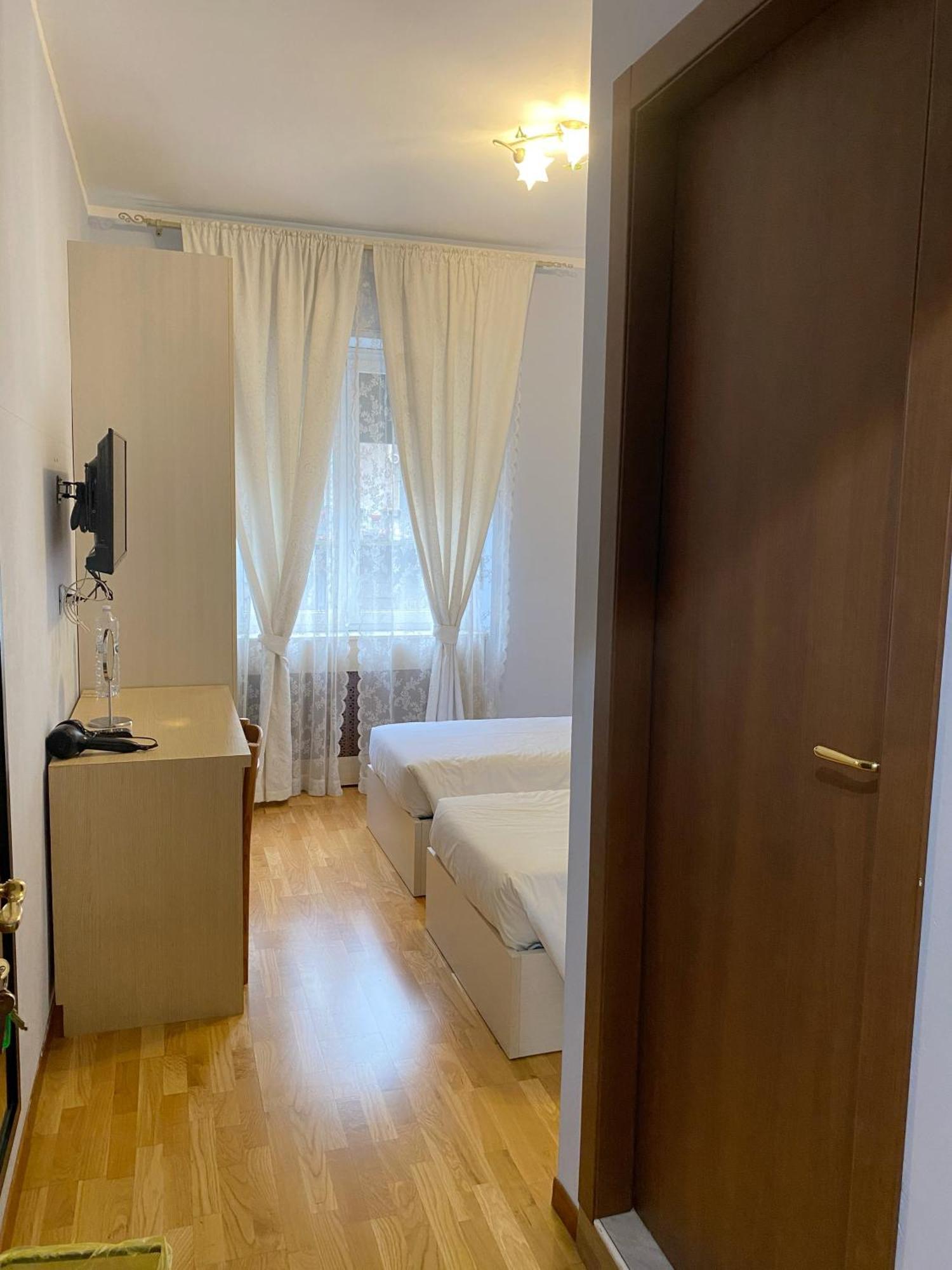 Affittacamere Seveso Милано Екстериор снимка